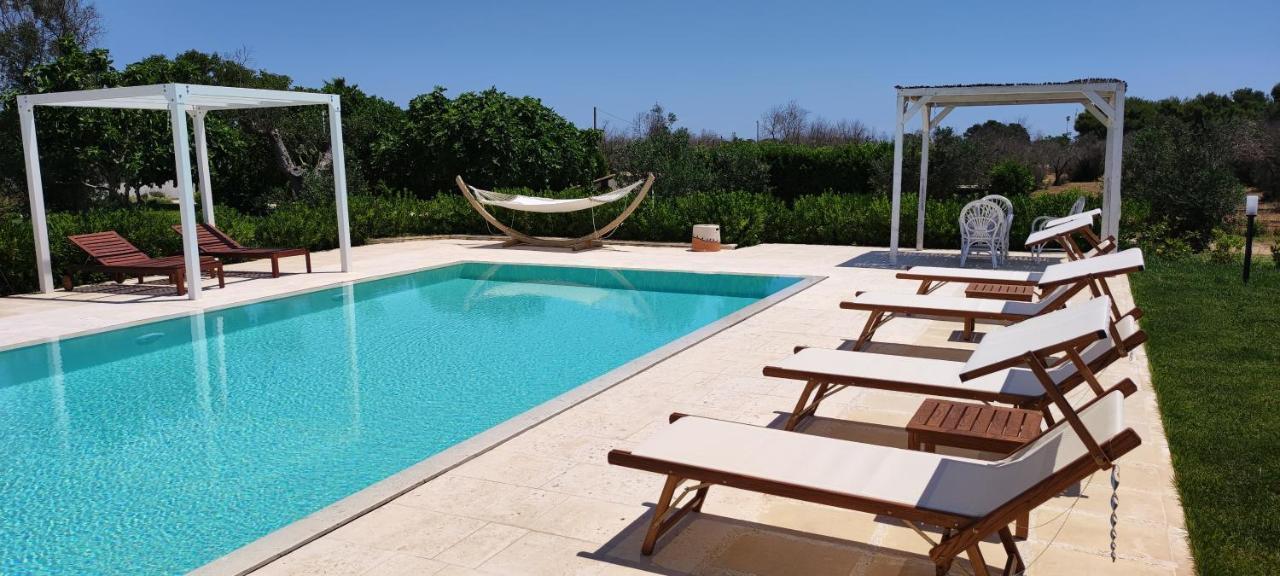 Masseria Vignenove Уджано-ла-К'єза Екстер'єр фото