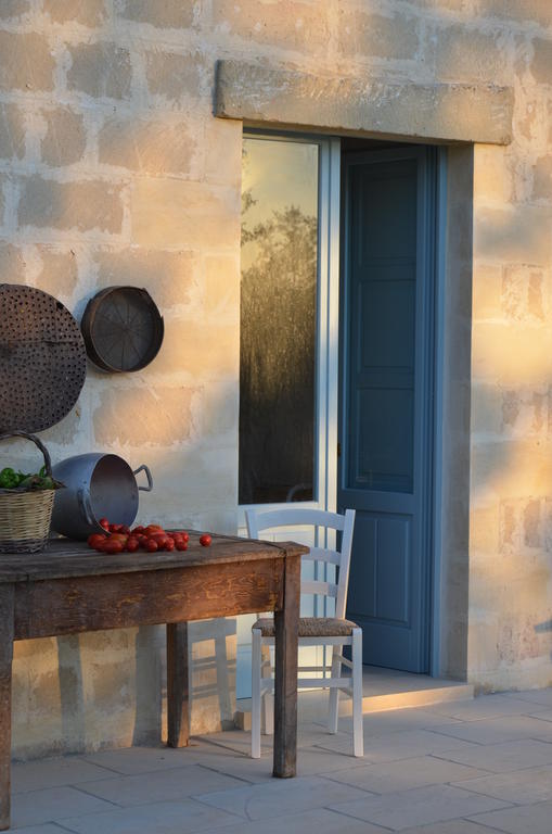 Masseria Vignenove Уджано-ла-К'єза Екстер'єр фото