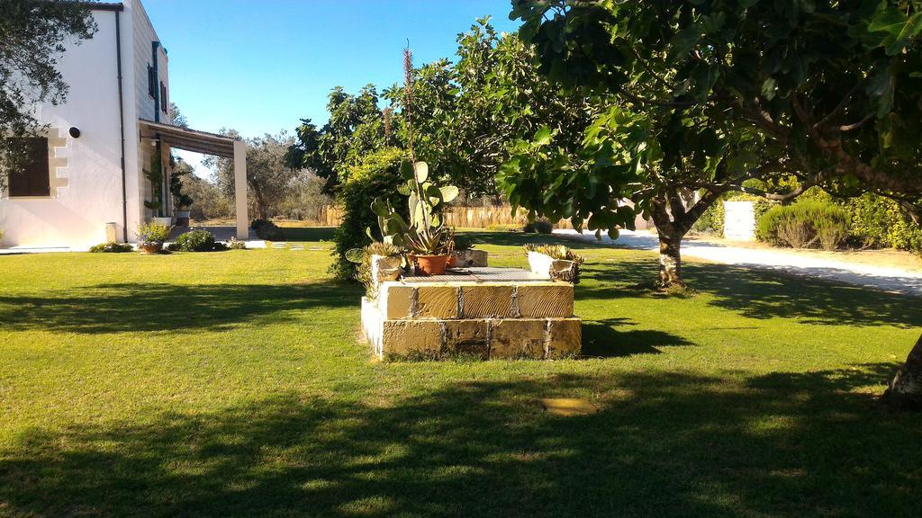 Masseria Vignenove Уджано-ла-К'єза Екстер'єр фото